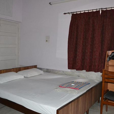 Monorama Guest House Calcutta Eksteriør billede
